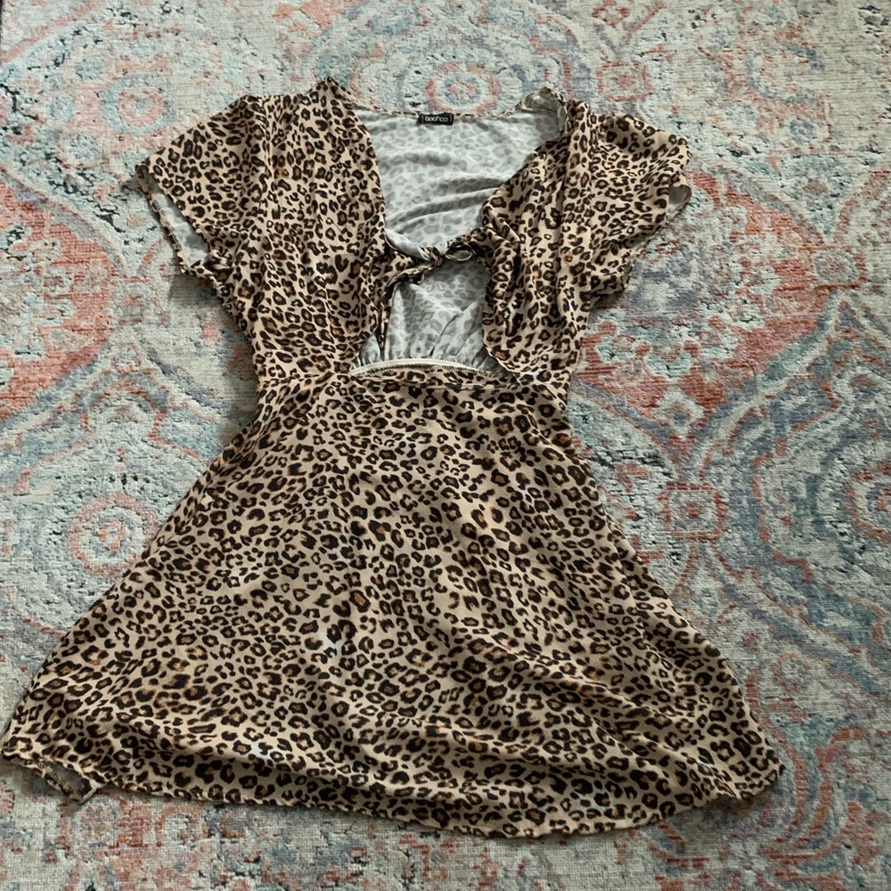 Short sleeve Leopard print dress